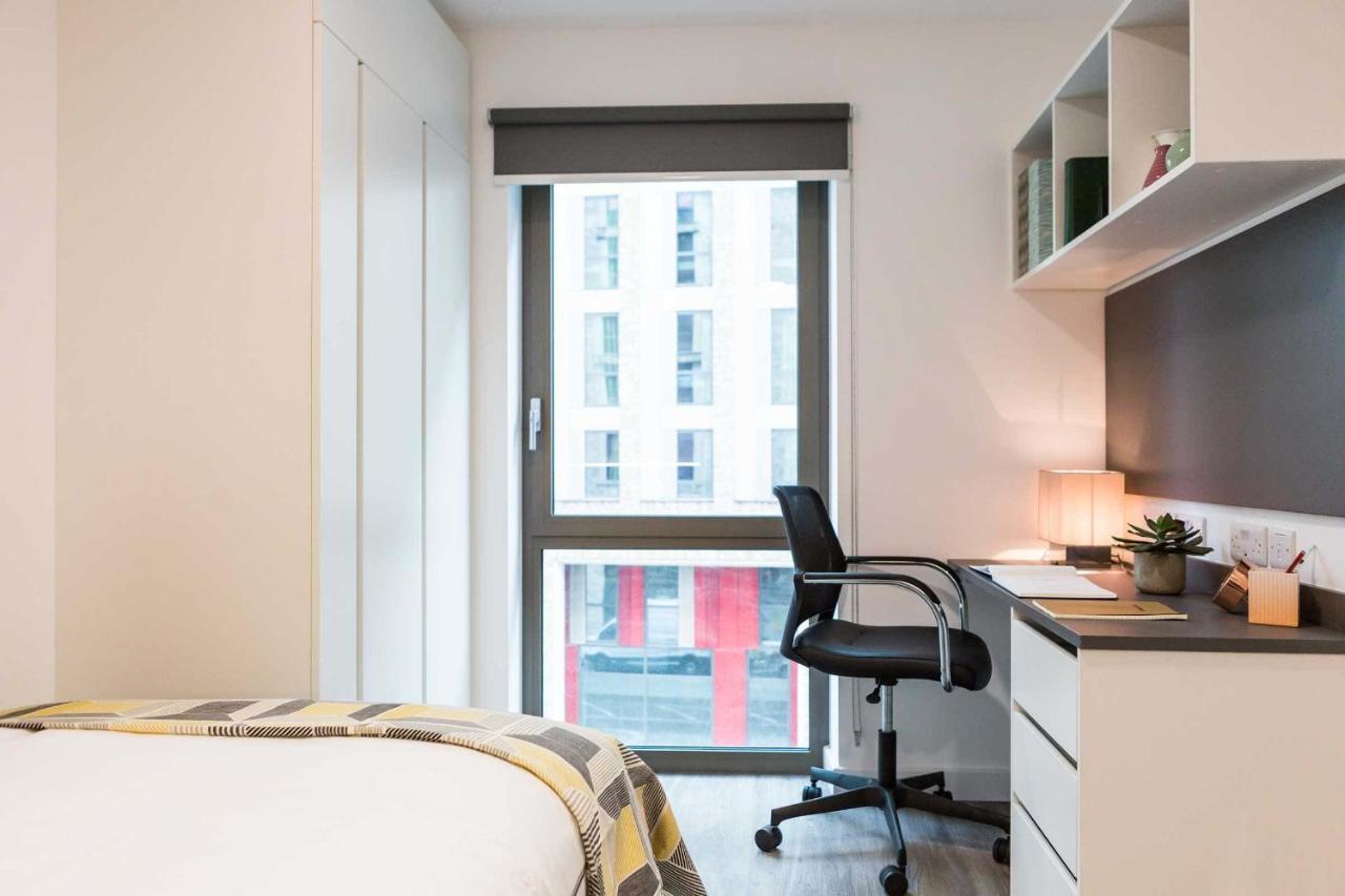 Chic At Chapter Highbury Ii In Apartment London