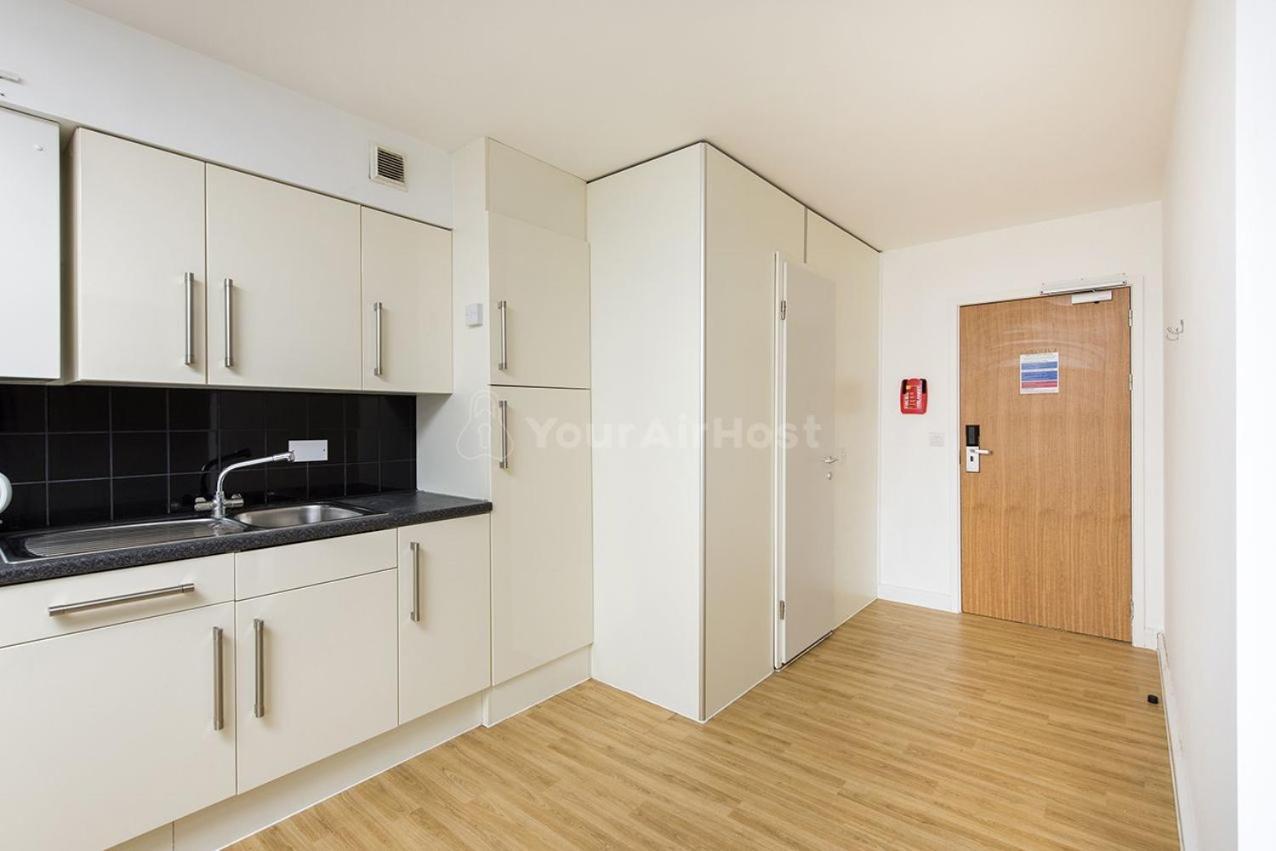 Apartment Spacious At Axo Camden In