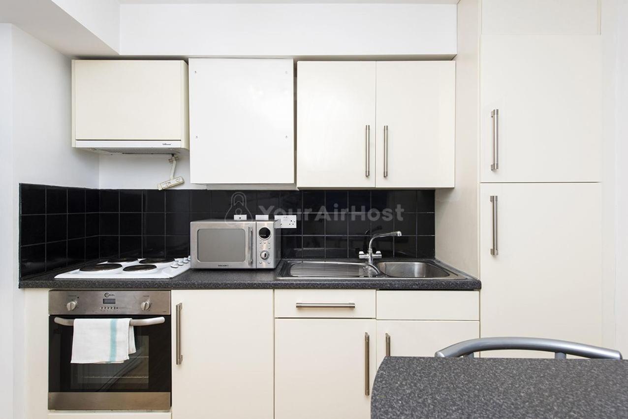 Spacious At Axo Camden In Apartment
