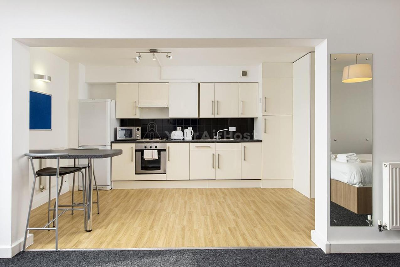 Spacious At Axo Camden In *