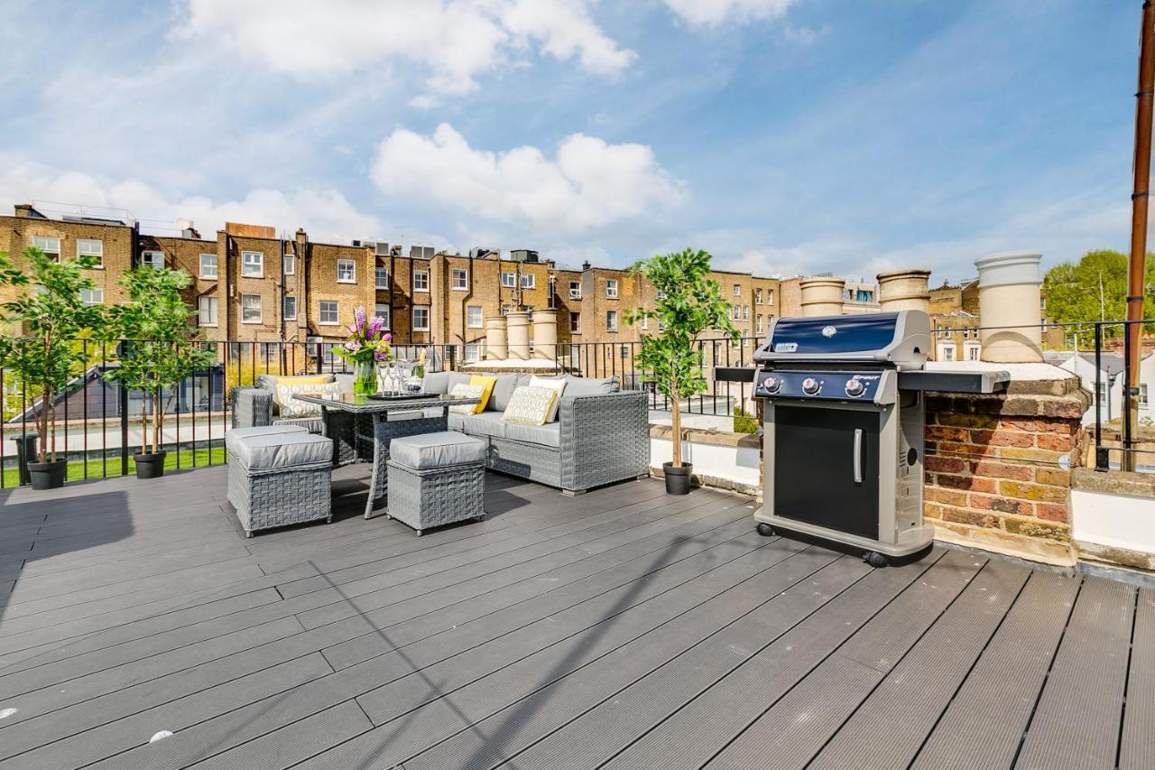 Superb 3 Bed/bath Luxury + Ibiza Roof Terrace London