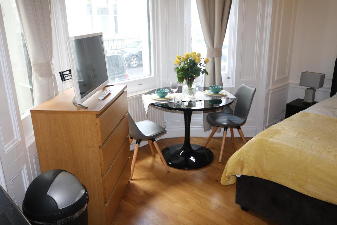 The Courtfield Plaza Apartment London