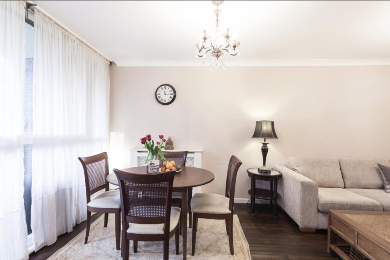 Victoria Two Bedroom Apartment Apartment *