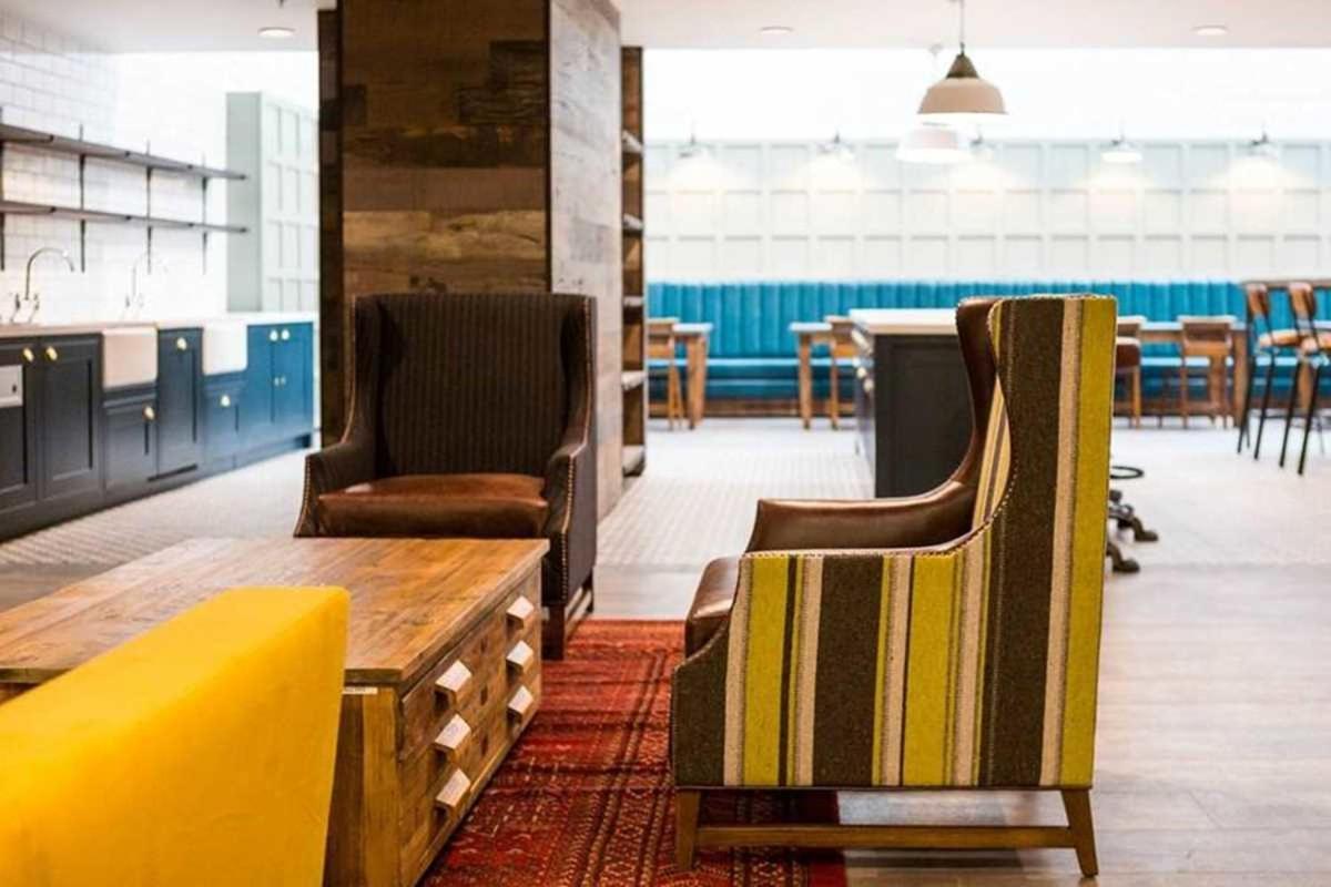 Studios, And Private Bedrooms With Shared Kitchen At Chapter Kings Cross In *