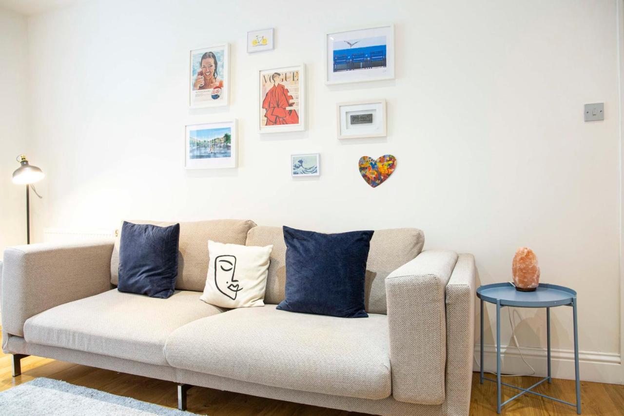 Bright Chelsea Garden Nest Apartment