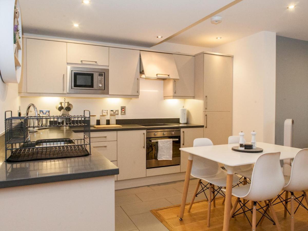 Pass The Keys Large And Modern Studio Flat In South East Londres