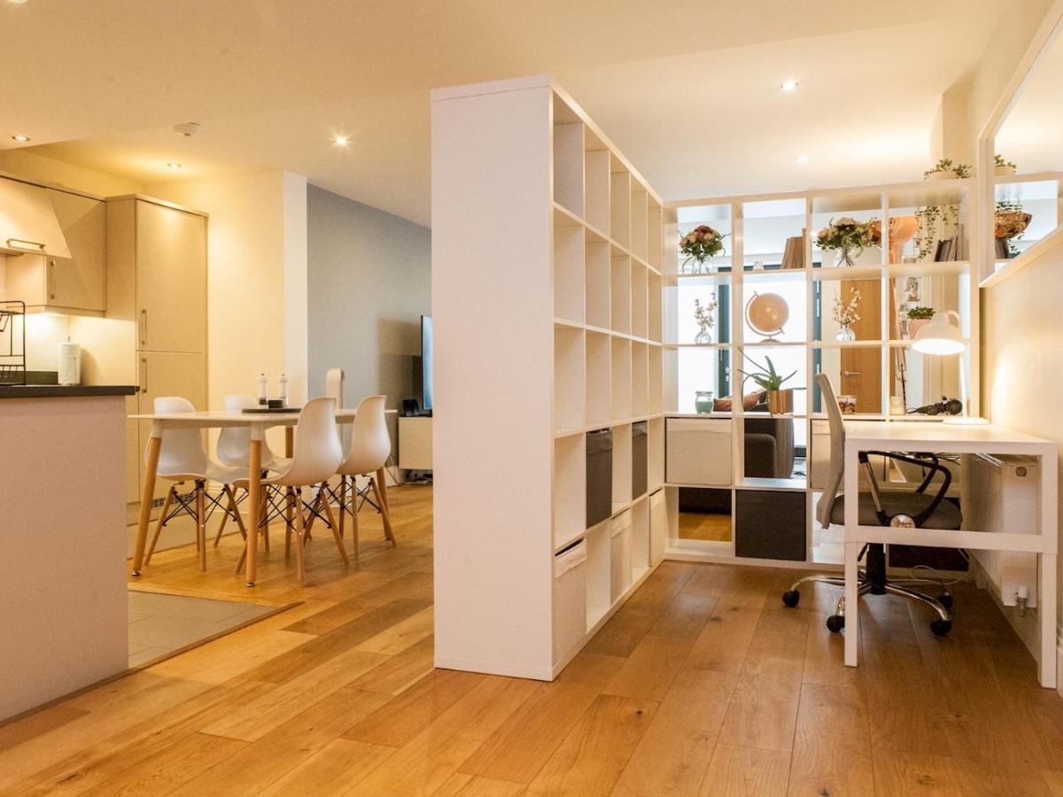 Pass The Keys Large And Modern Studio Flat In South East * Londres