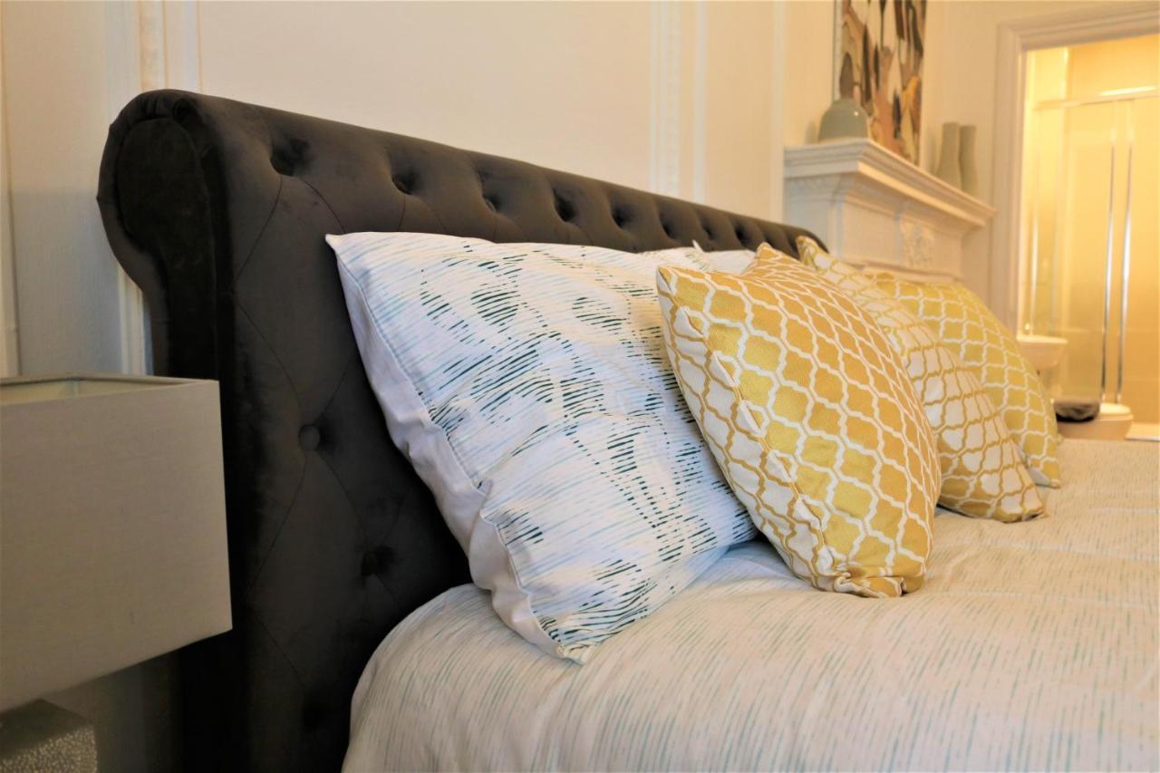 The Courtfield Plaza Apartment *