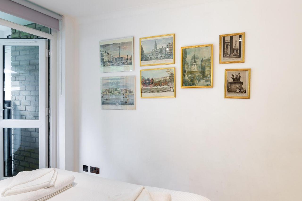 Spacious 3 Bedroom In Covent Garden Apartment *