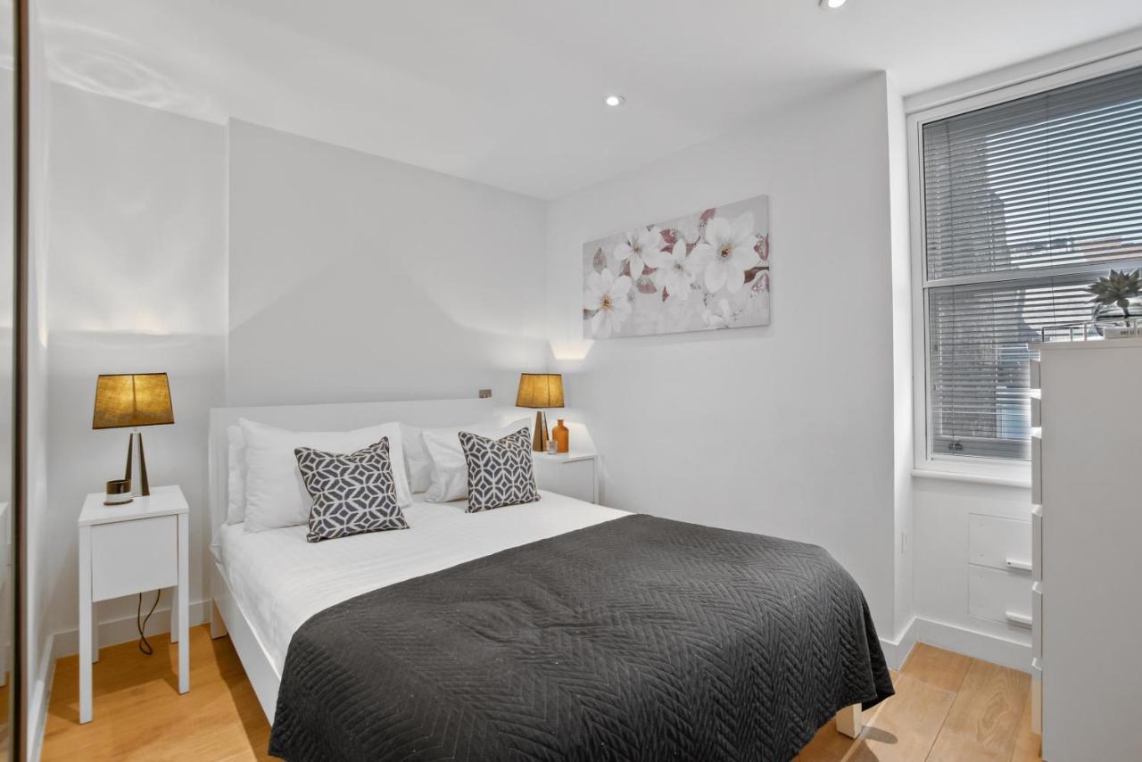 Apartment Berwick Street By Aeria Apartments London