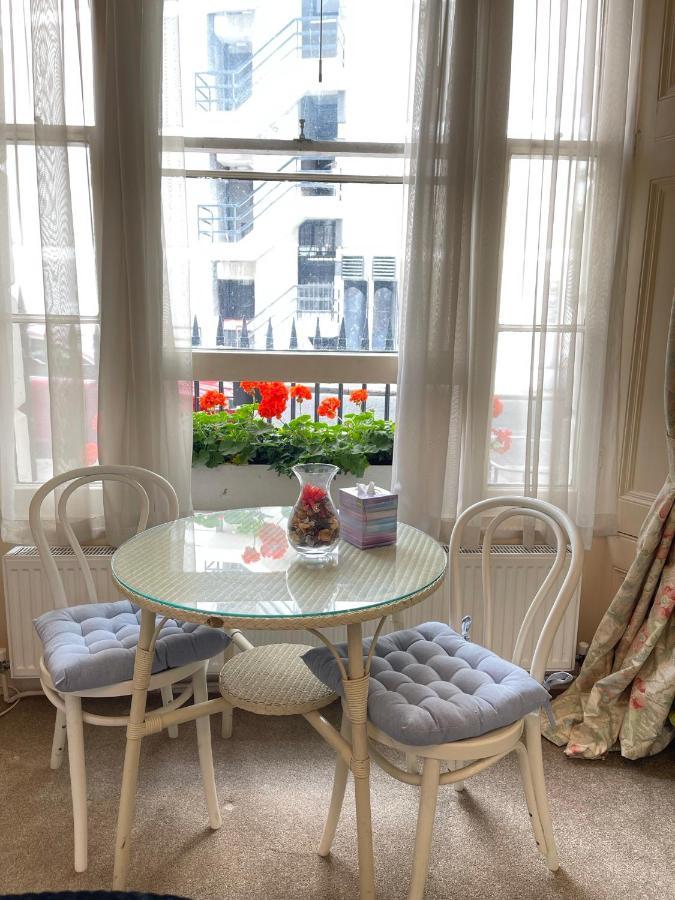 Apartment Hyde Park Serviced London