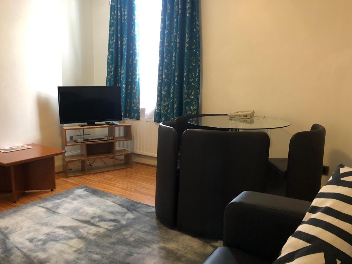 Abbey Court - Hyde Park 3*