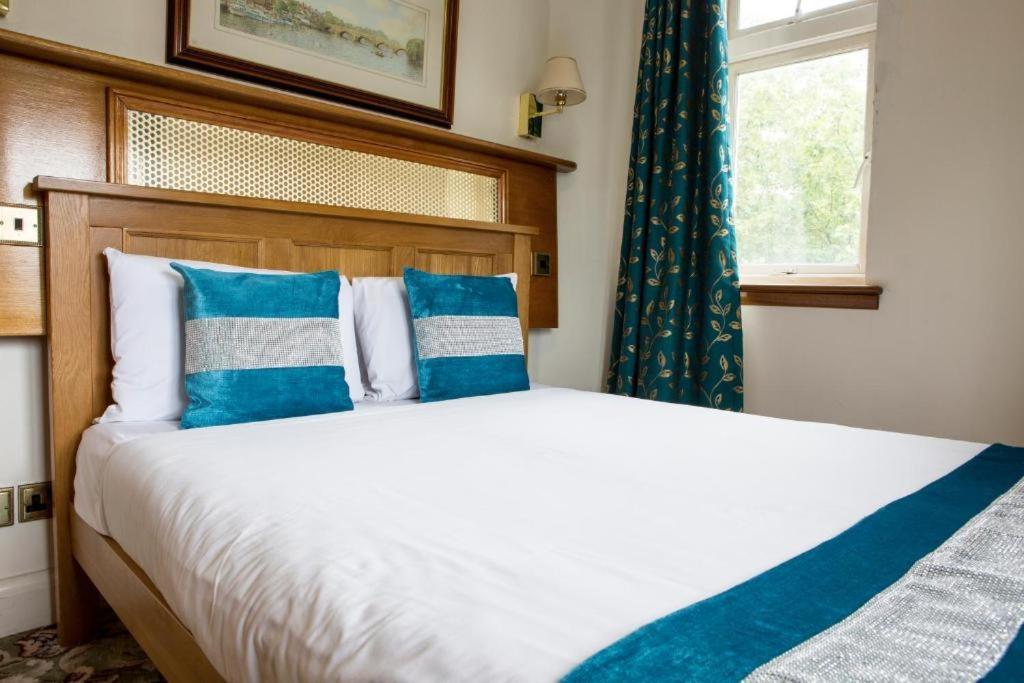 Abbey Court - Hyde Park Hotel