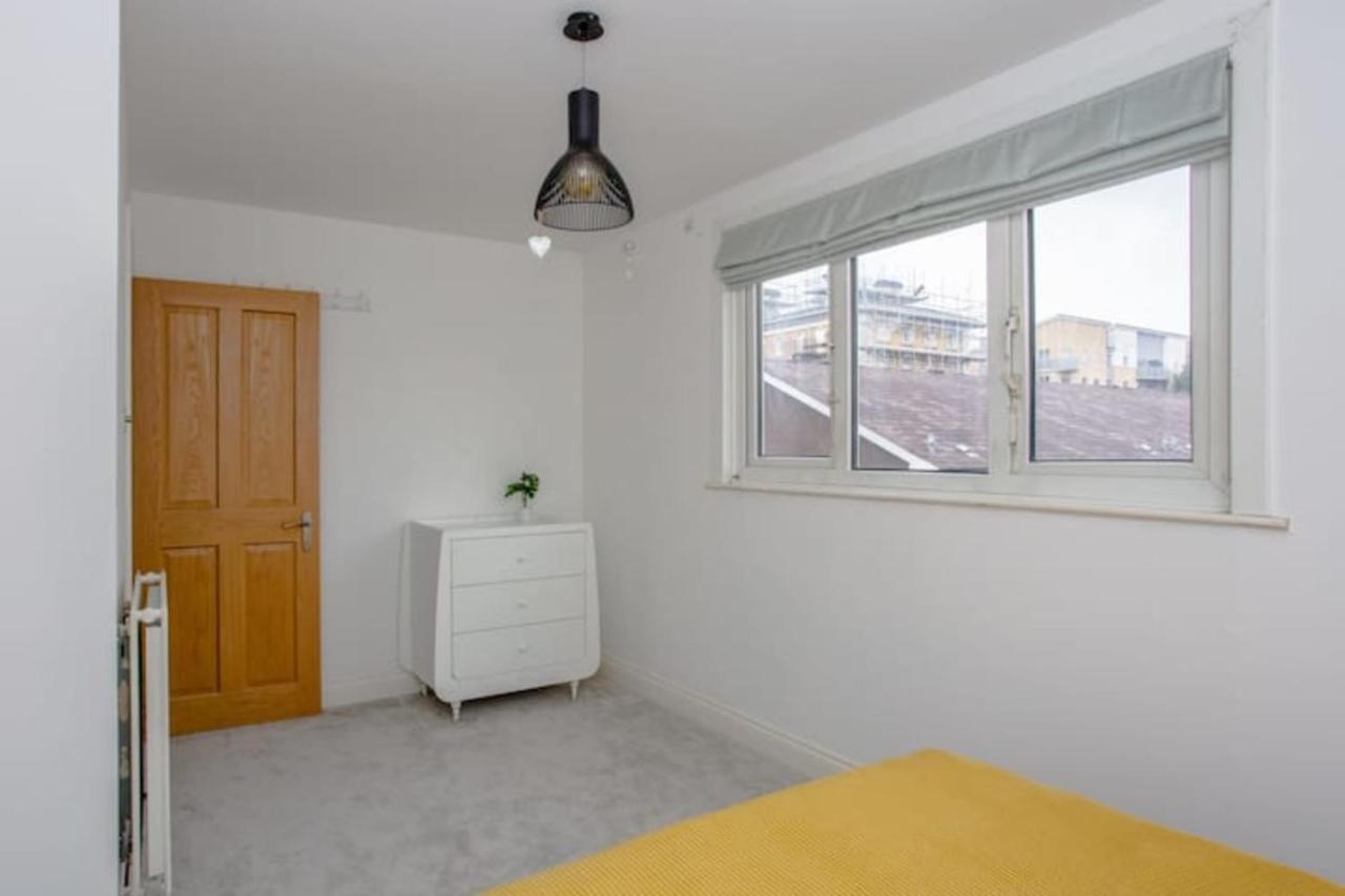 Spacious 3 Bedroom With Large Balcony Apartment