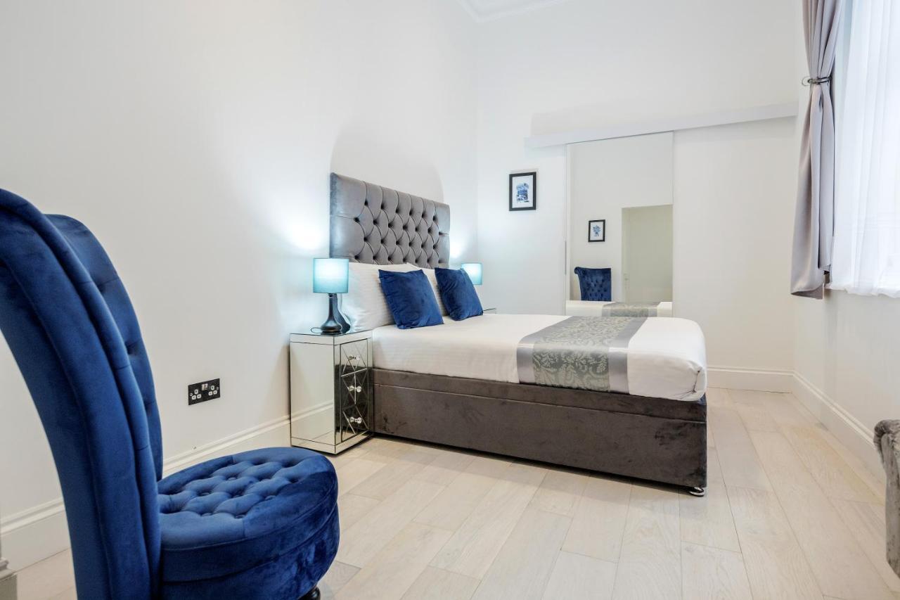 Oxford Street 2 Bed London