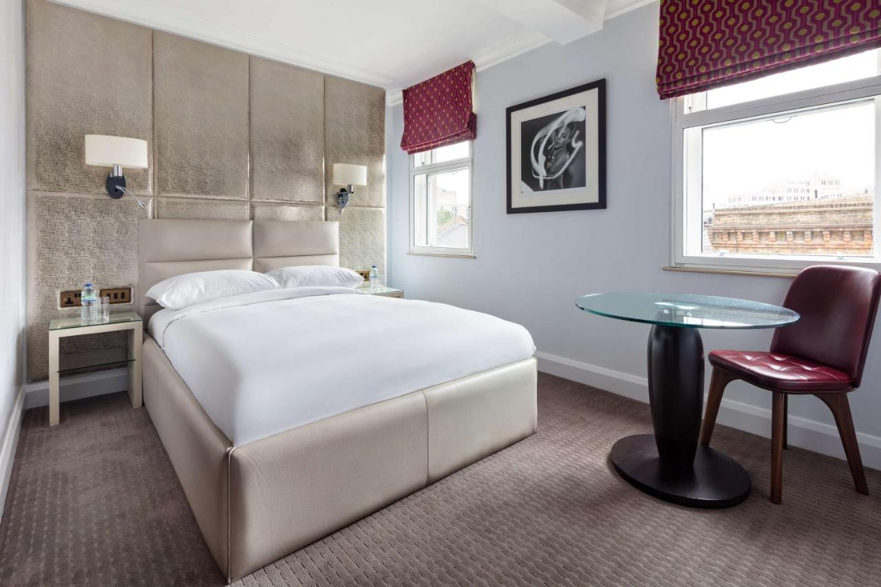 Hotel Radisson Blu Hotel, Mercer Street London