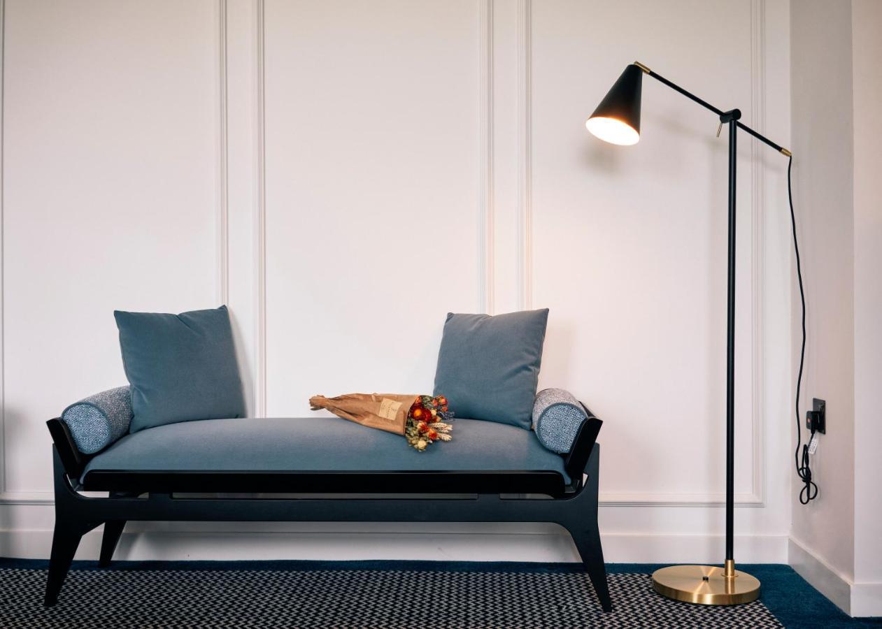Page8, Page Hotel London