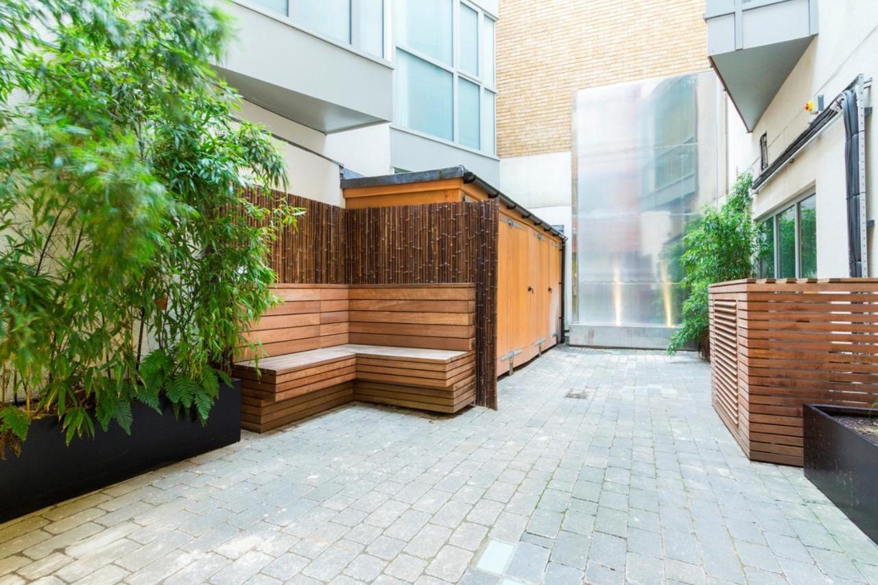 10 Eagle Court, Farringdon Apartment London