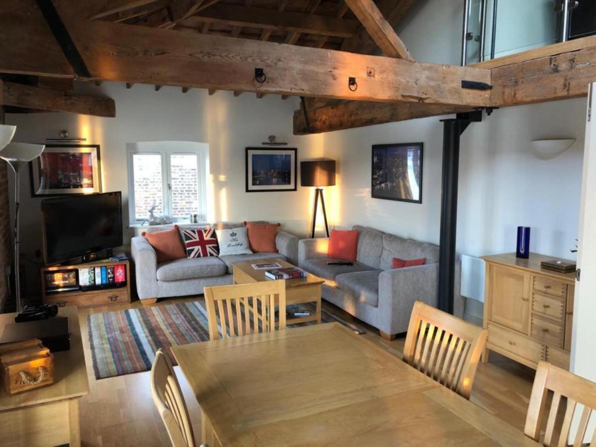 Apartment Riverside Tower Bridgeviews Penthouse London