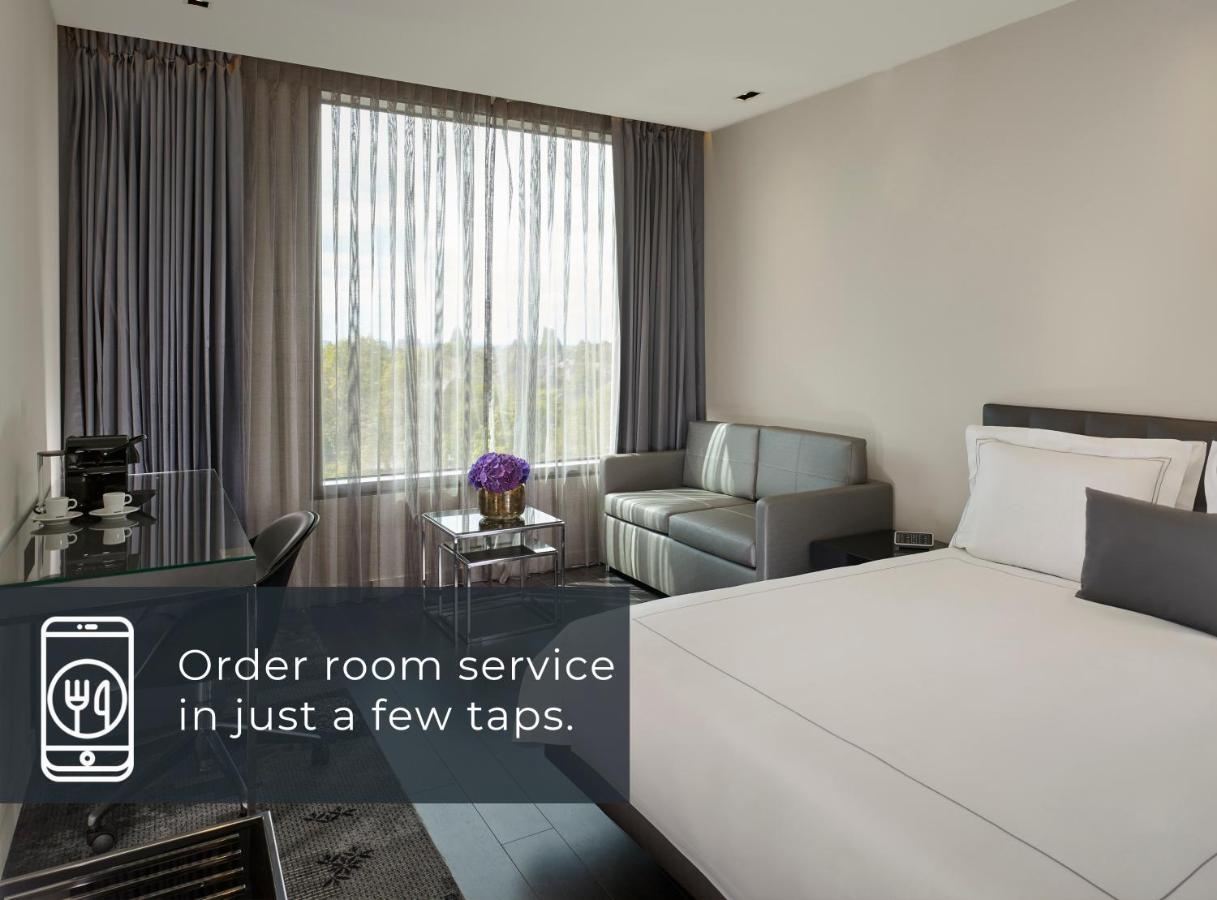 Hotel Park Plaza London, Park Royal 4*