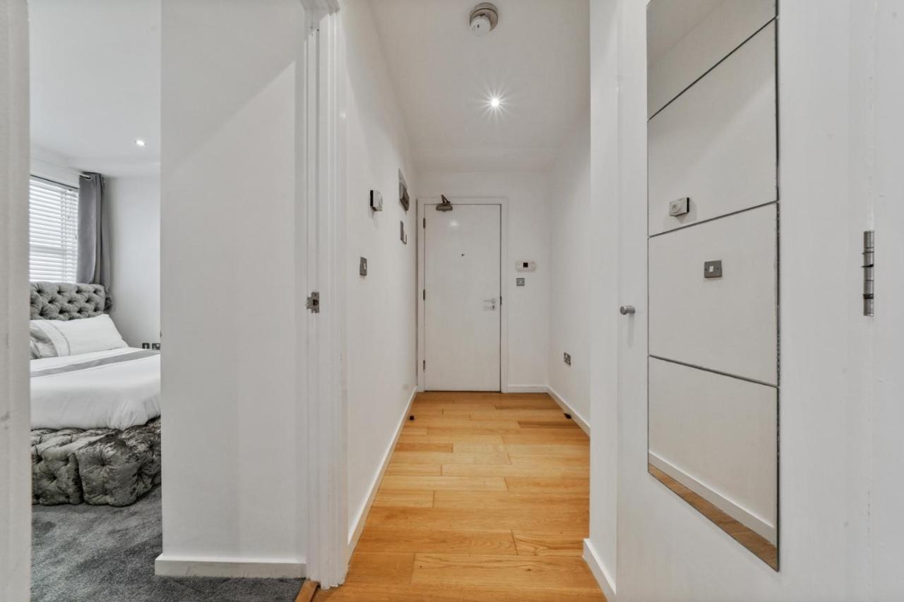 Apartment Camberwell Modern Deluxe 1 Bedroom *