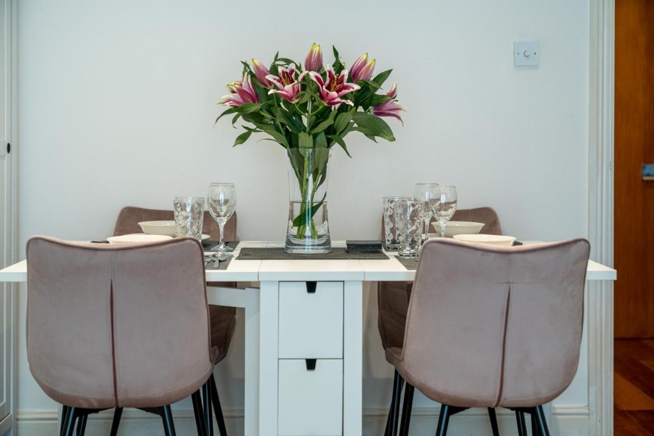 Crossharbour Canary Wharf 2 Bed Duplex Apartamento Londres