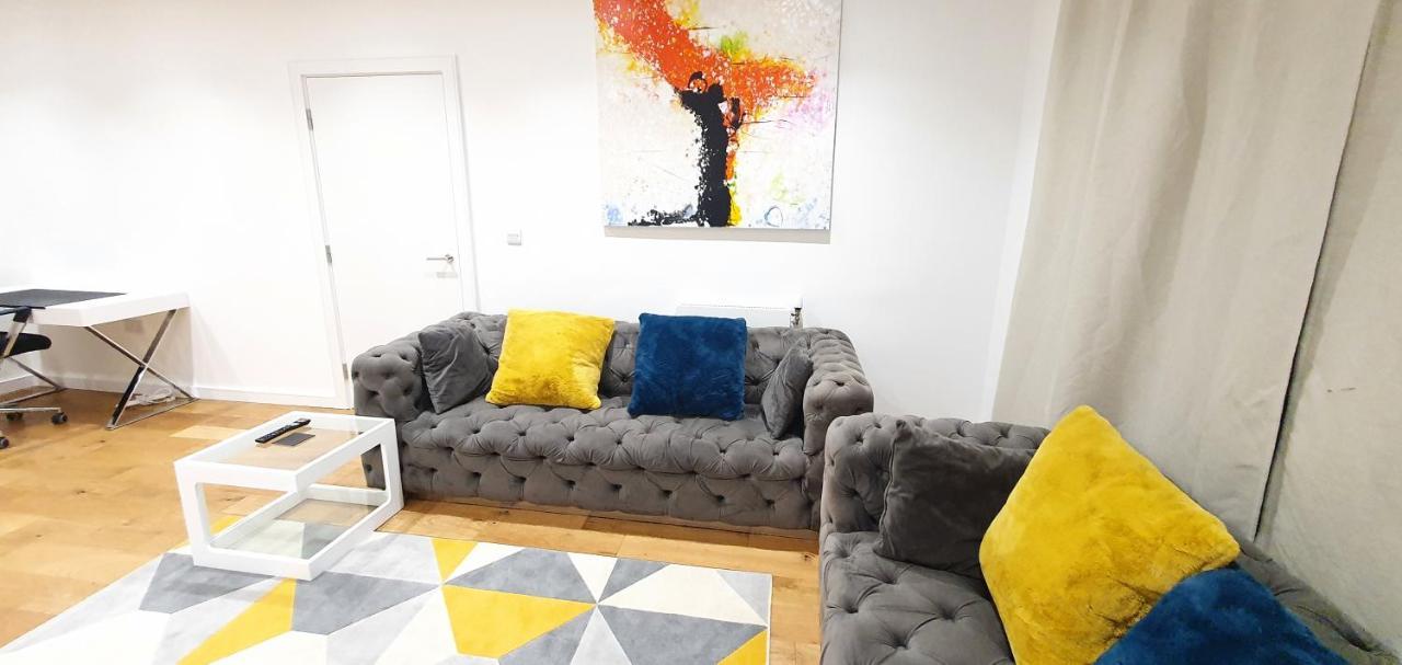 Apartment Garland Modern 3 Bedroom House Westfield - Stratford
