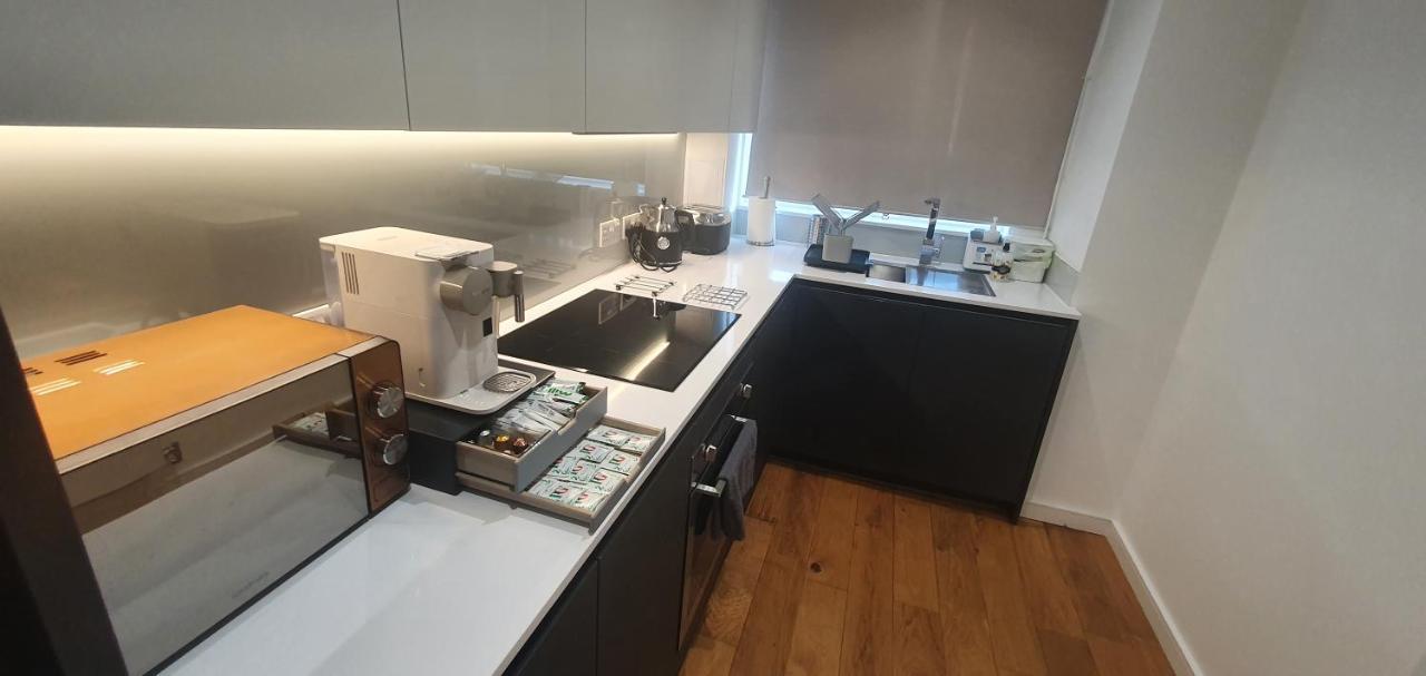 Apartment Garland Modern 3 Bedroom House Westfield - Stratford London