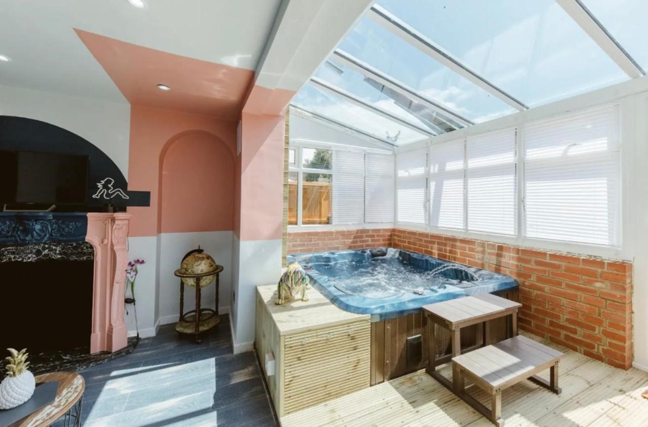 Casa de férias Jacuzzi-Cinema-Tower Bridge *