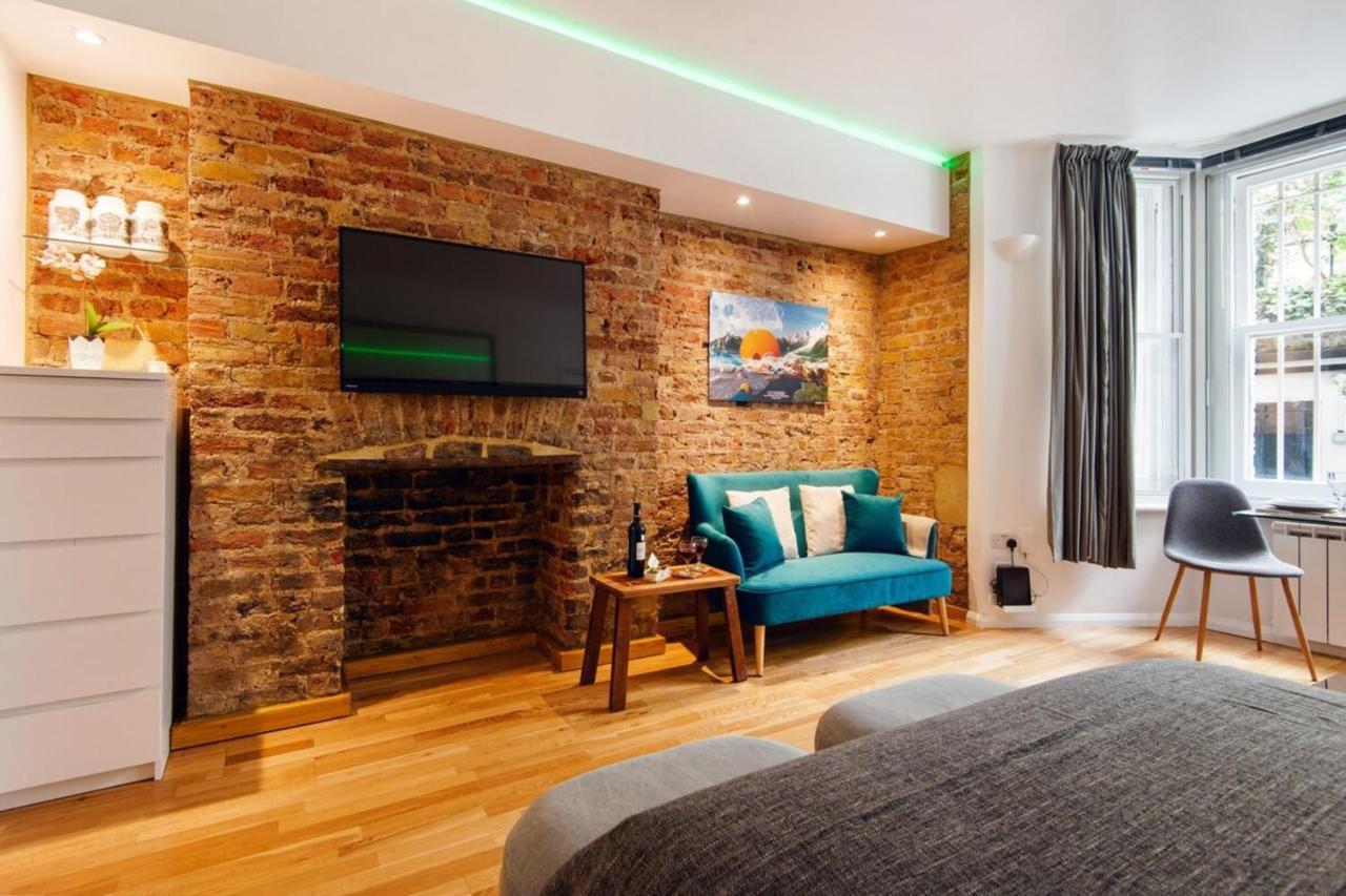 The Lovely Longridge Road Apartment