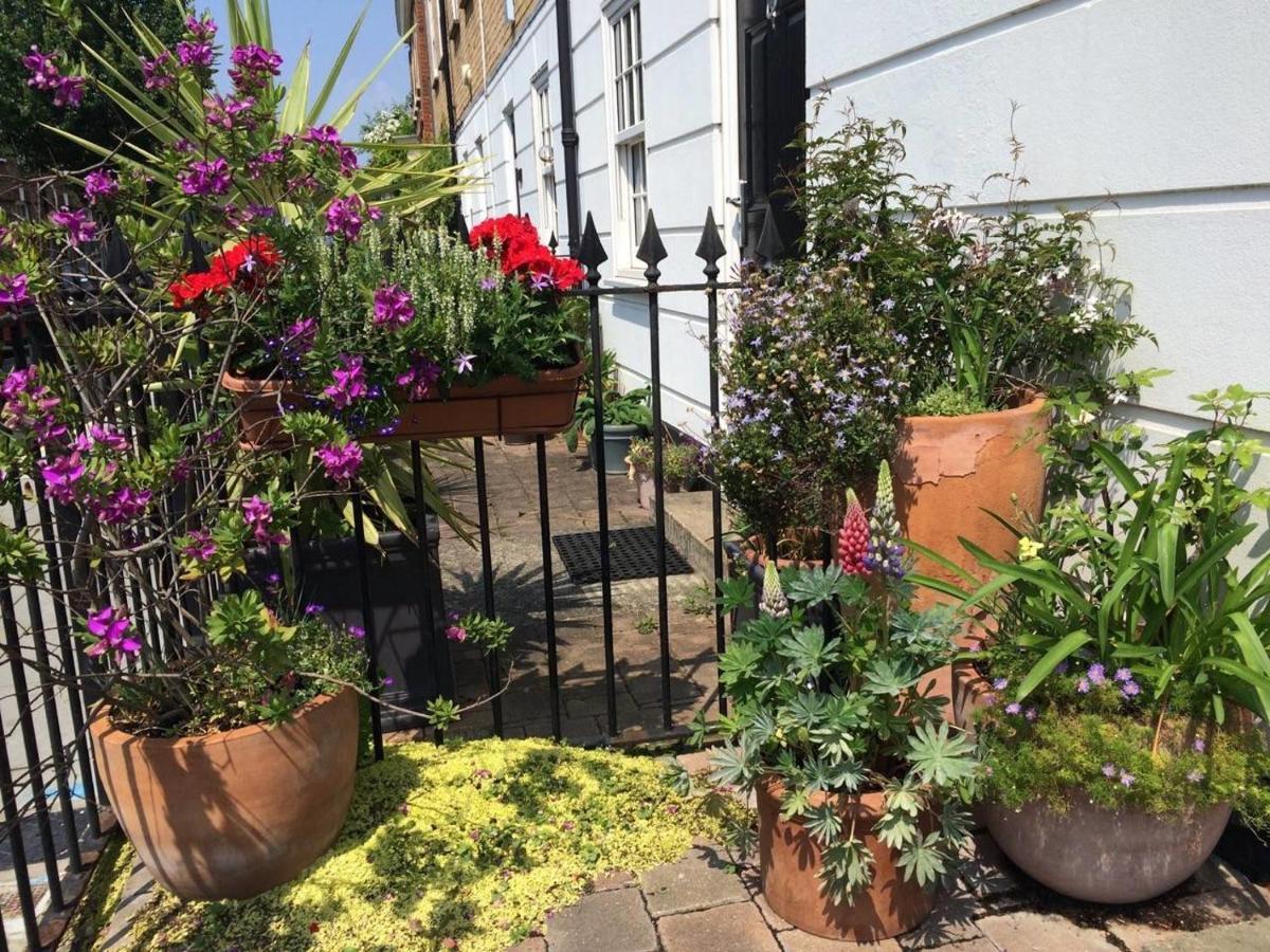 Lovely 2 Bedroom Family Near Tower Bridge London