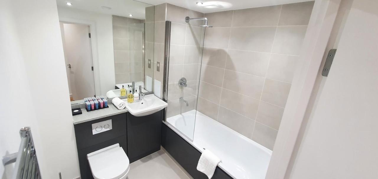 Apartment Garland Modern 3 Bedroom House Westfield - Stratford London
