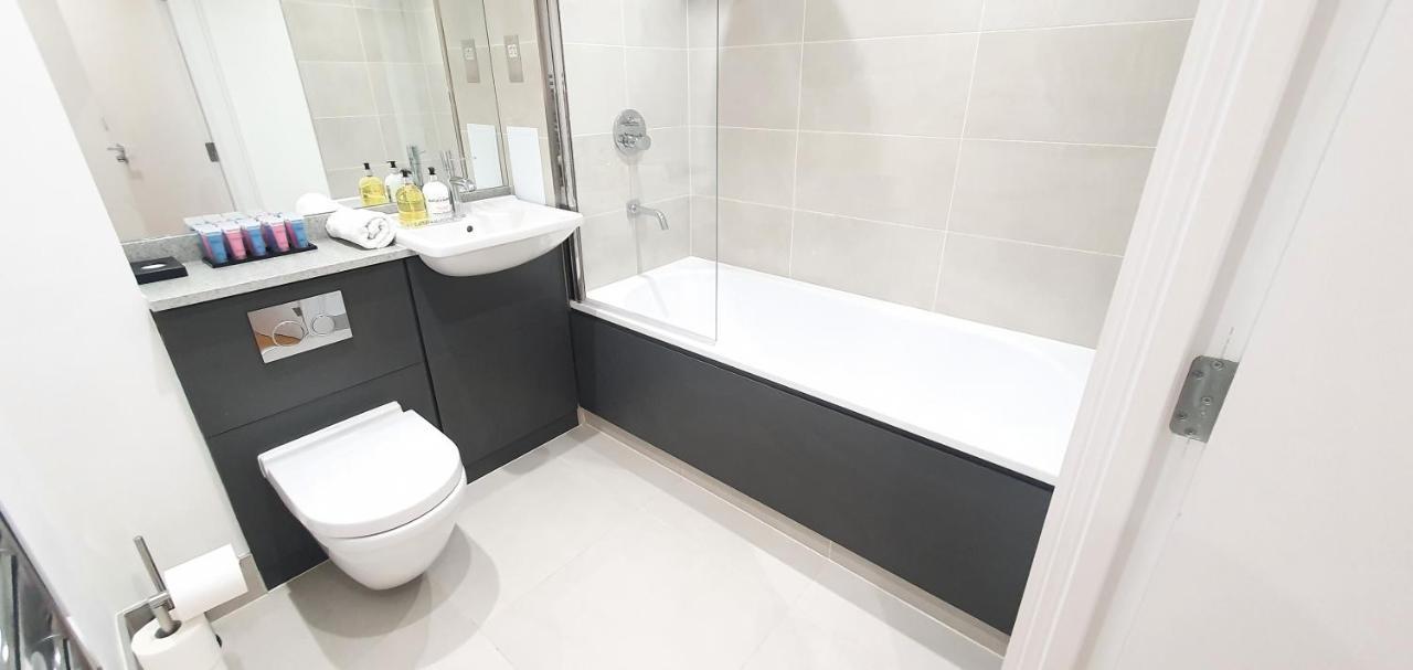 Apartment Garland Modern 3 Bedroom House Westfield - Stratford *