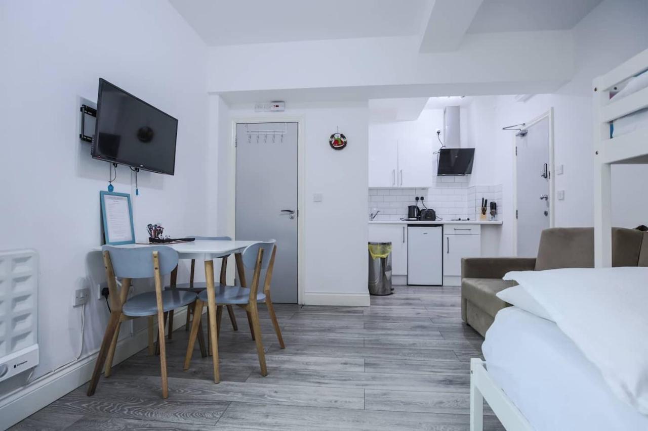 Apartment Euston Studio London