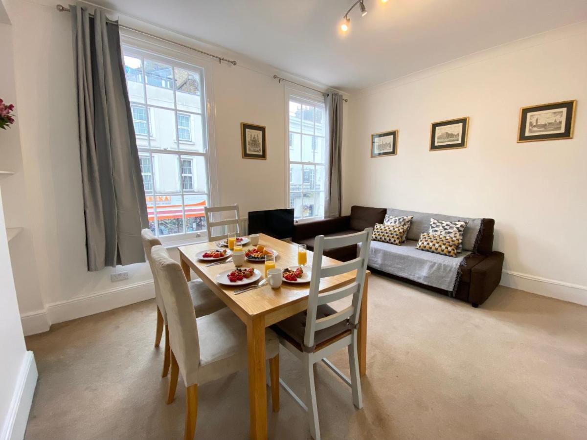 Apartment Stylish Maisonette And In Victoria