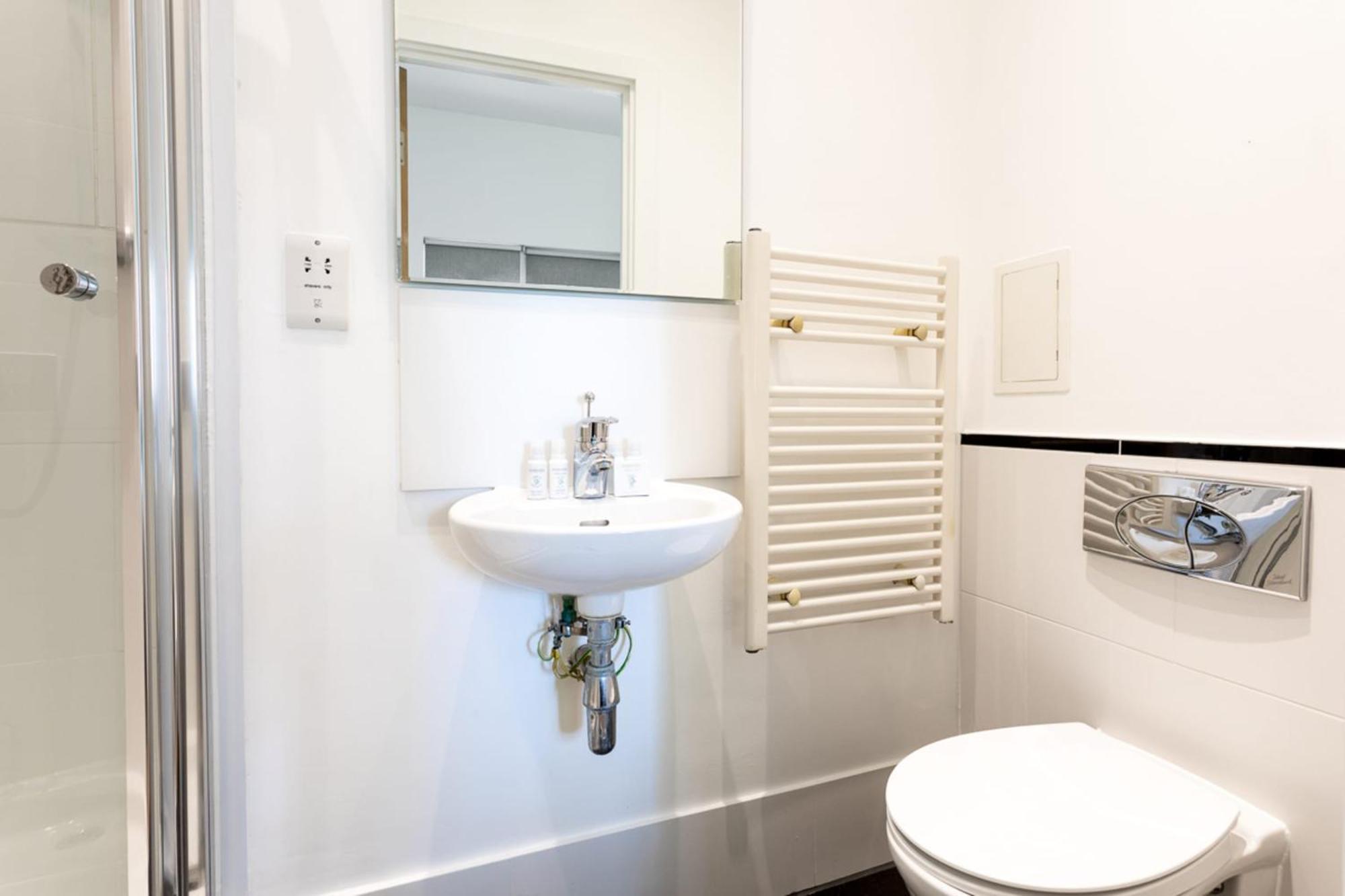 Bright&comfortable Angel Apartment