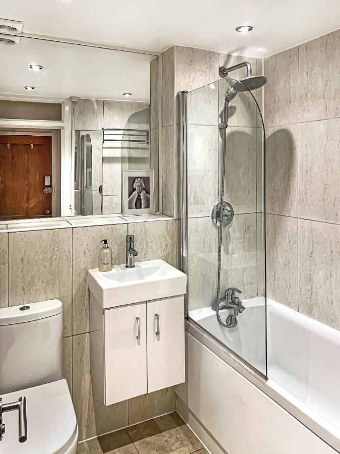 Apartment The Chelsea Kensington 159 London