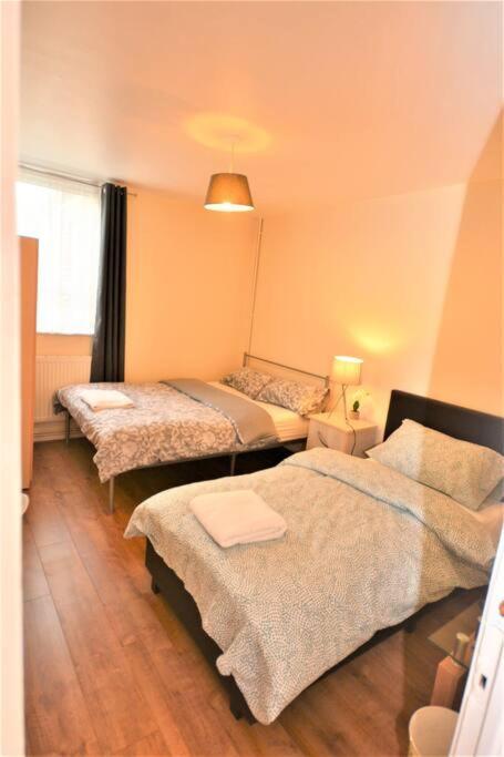Spacious 2bedroom With Patio By Excel Centre Apartment *