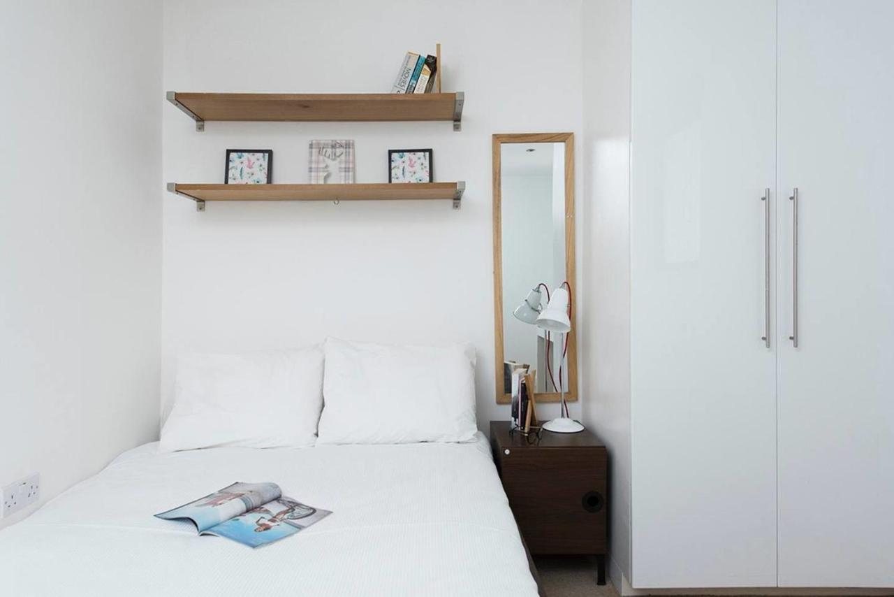 Apartamento Stylish 2 Bedroom Flat With Balcony In *