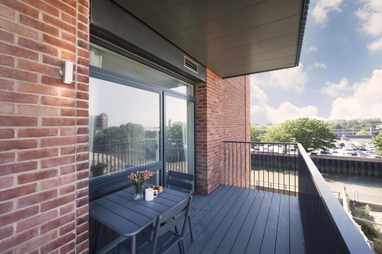 Apartment Modern And At Barking Wharf In
