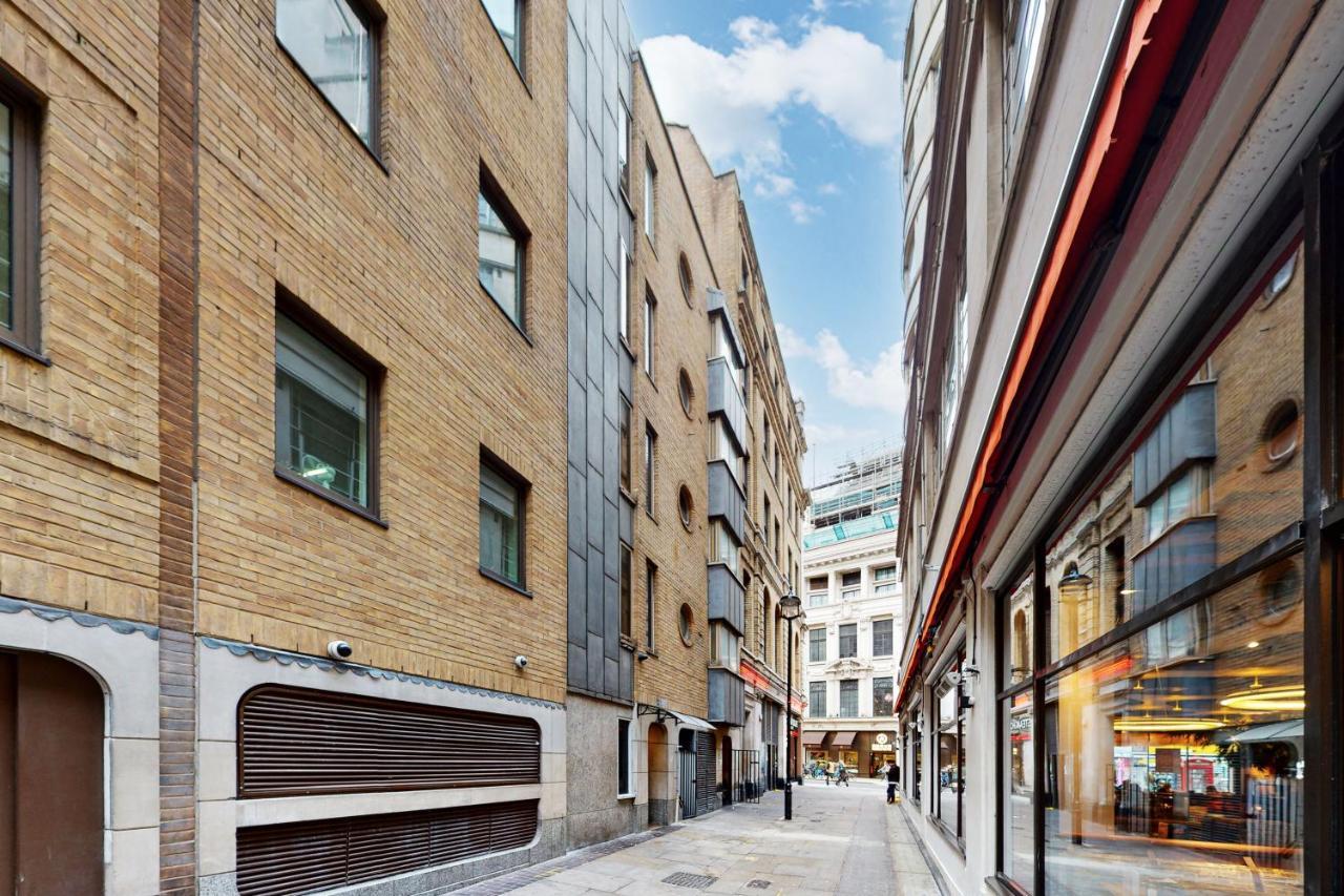 Park Lane Piccadilly Circus Apartment London
