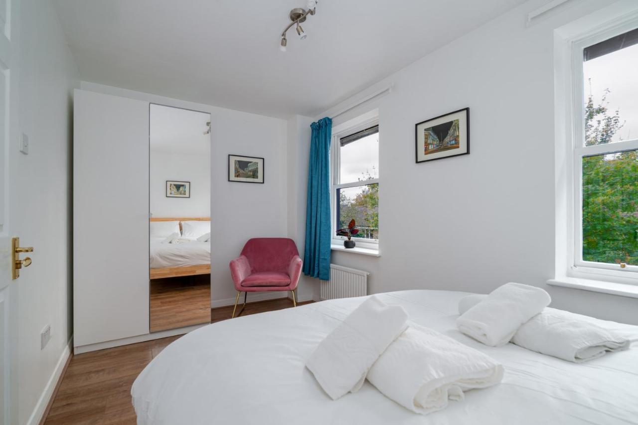 Beautiful 4 Bedroom Terrace House In Kings London