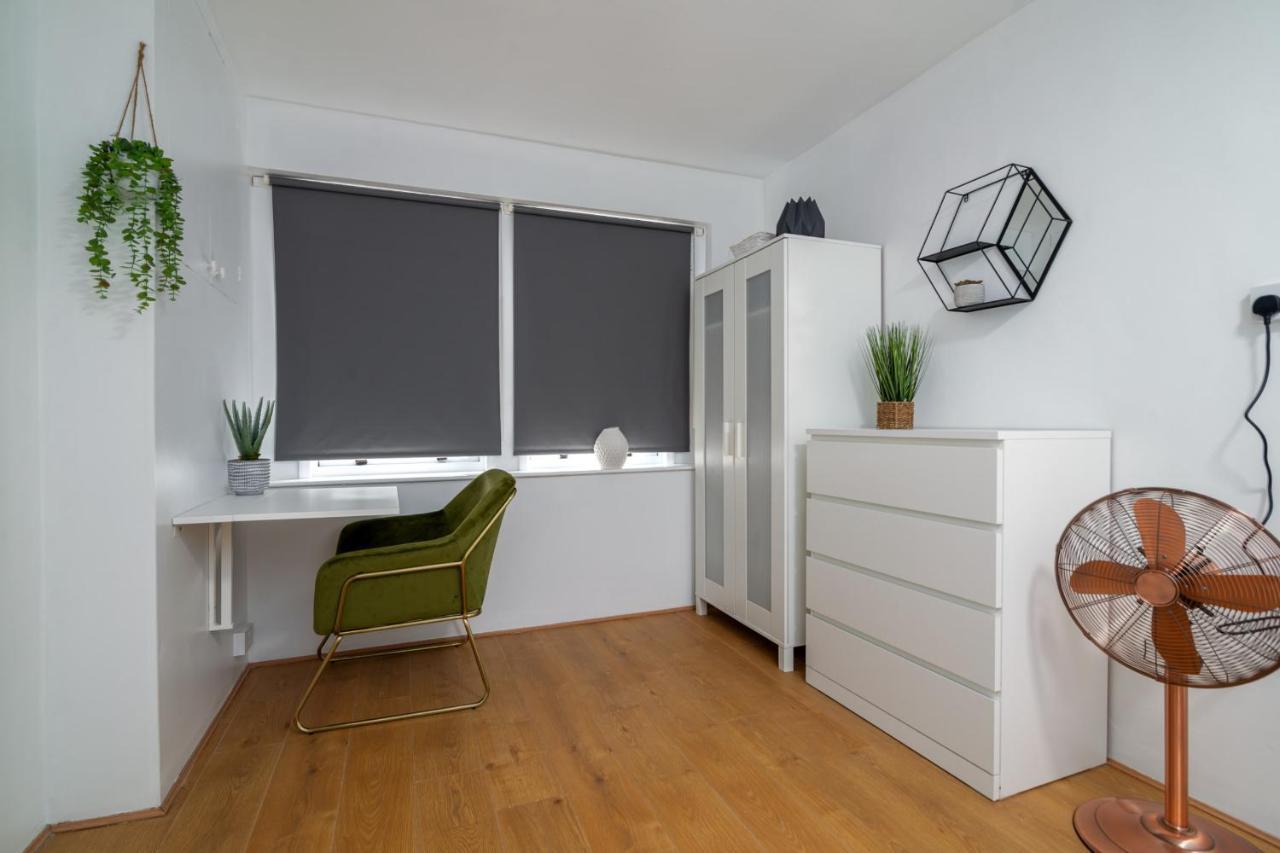 Holiday home Beautiful 4 Bedroom Terrace House In Kings London