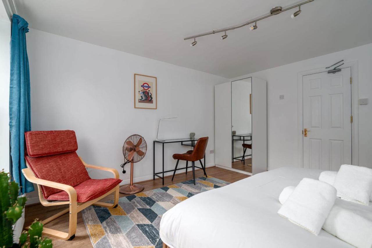 Holiday home Beautiful 4 Bedroom Terrace House In Kings