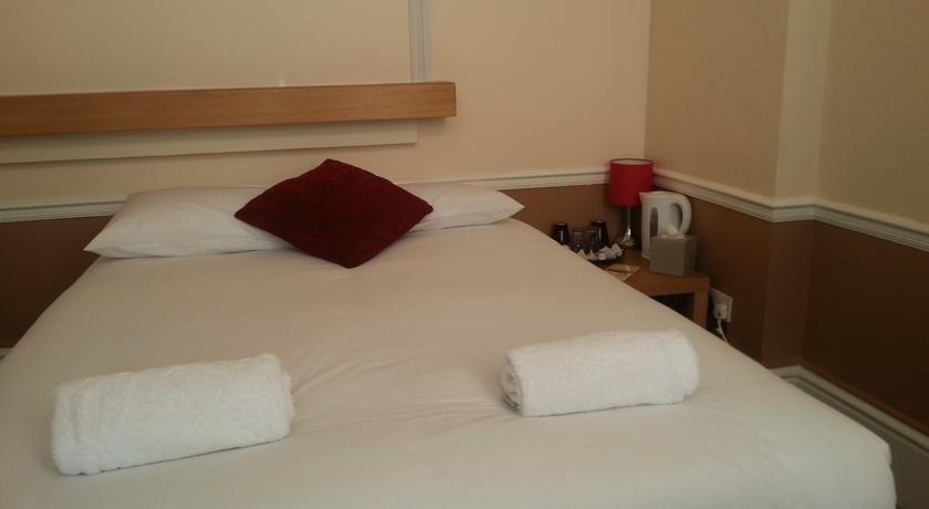 Excel Guesthouse