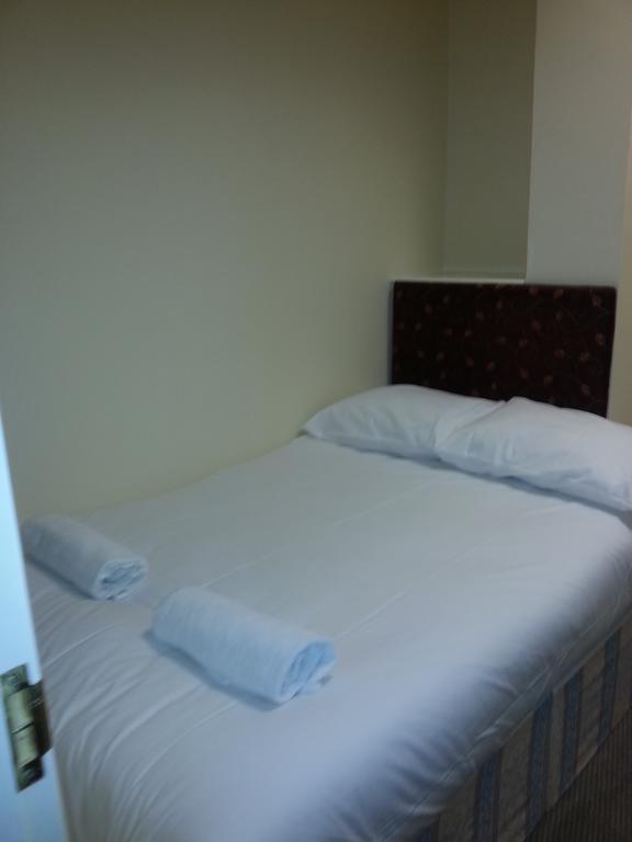 Excel Guesthouse Hotel 2*