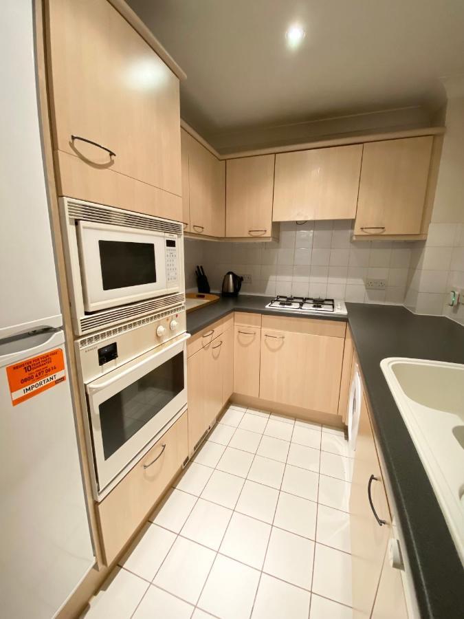 Stylish Apartments In Victoria & Westminster * Londres