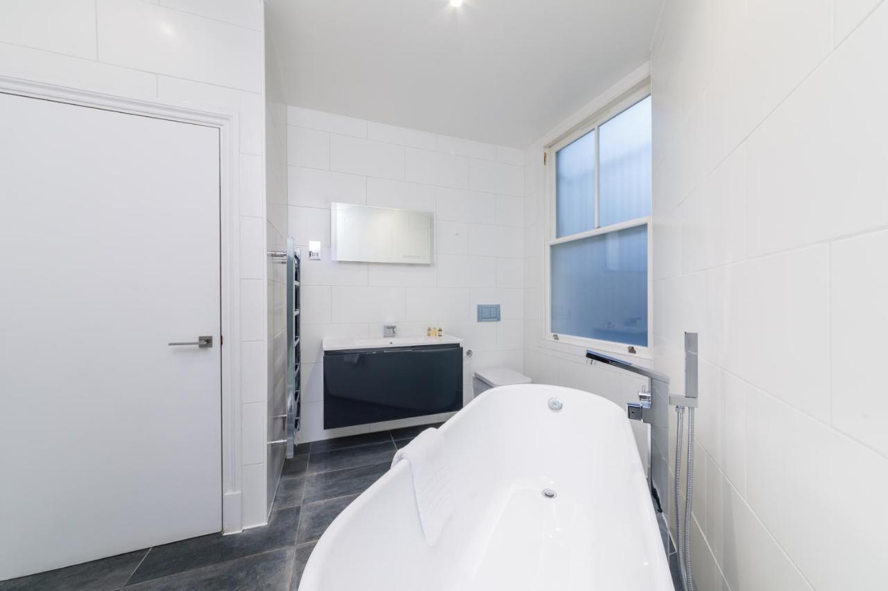 Garrick Mansions By Aeria Apartments *