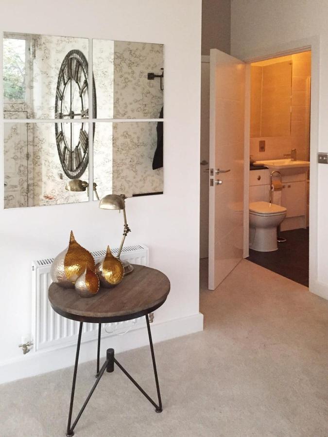 Apartment Spacious 1 Bedroom Split Level Old Pub Conversion Tower Bridge *