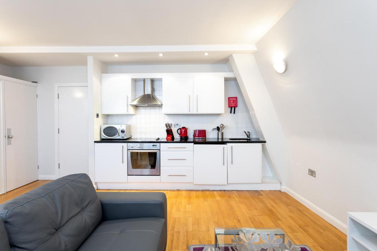 Groveland Court 1 Apartamento *